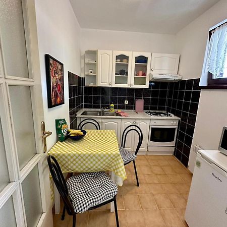 Delfin Apartments Zadar Luaran gambar