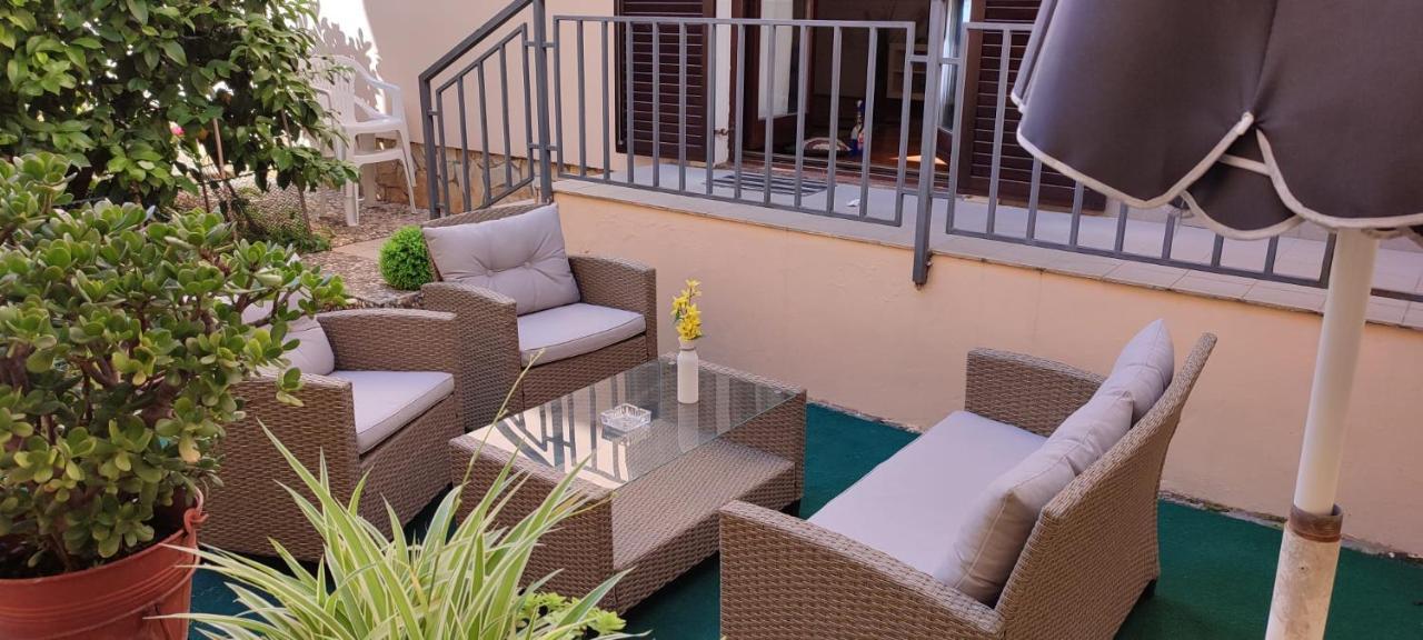 Delfin Apartments Zadar Luaran gambar